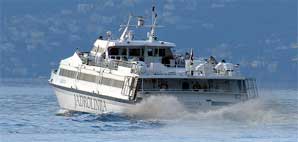 Linea diretta del catamarano Split - Korčula - Split