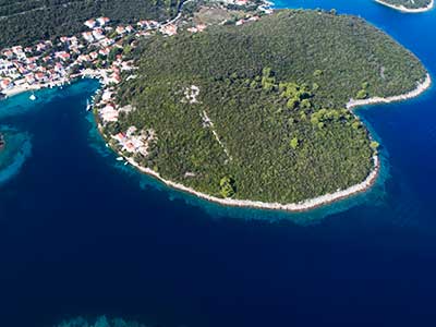 Istražite Korčulu-Mjesta i otoci u blizini Korčule-Žrnovska Banja